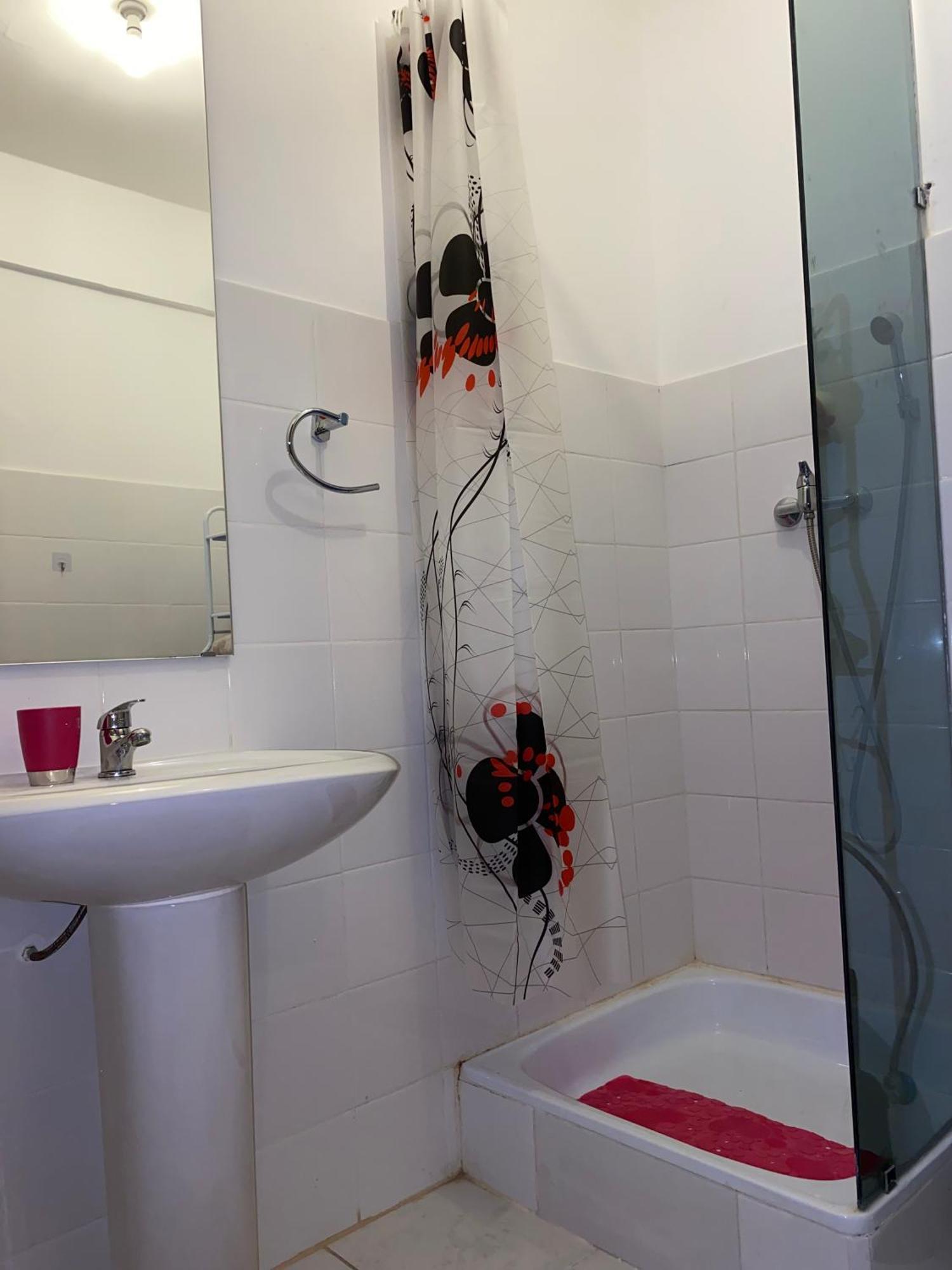 Apartamento T2 Equipado E Aconchegante. Прайя Экстерьер фото